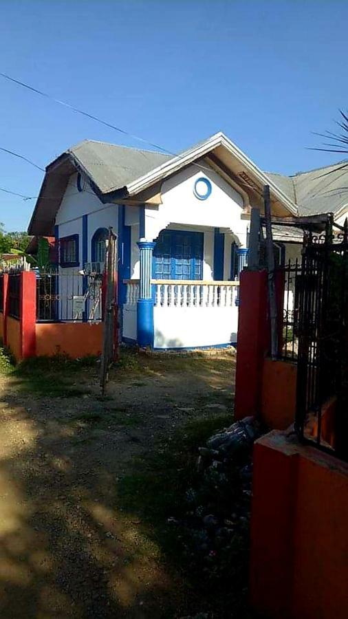 Traditional Filipino Transient House And Huts Near 100 Islands Wharf Alaminos Exterior foto